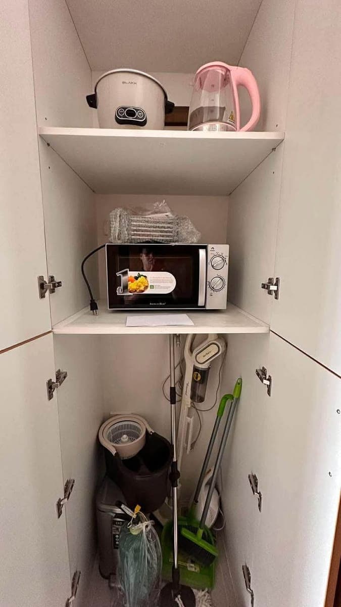 FOR RENT: Congressional Tower 2 1BR - photo 1