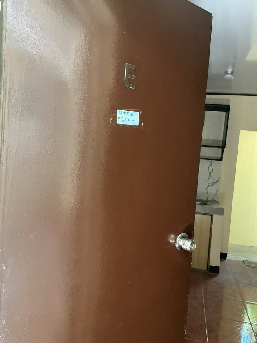 Available units - photo 1