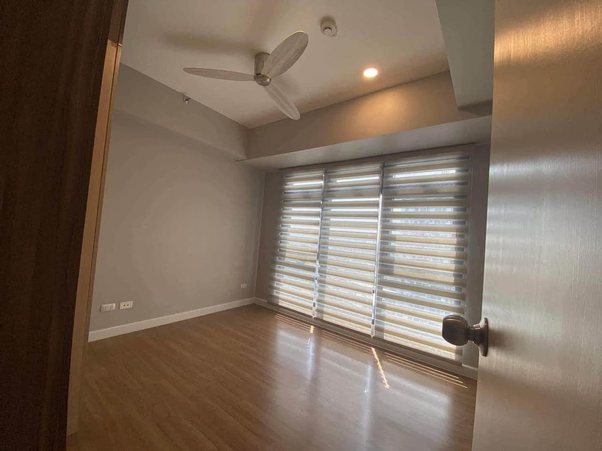 LEASE | HIGH PARK TOWER 1 | 2BR UNIT 93SQM | Semi - Furnhised - photo 2