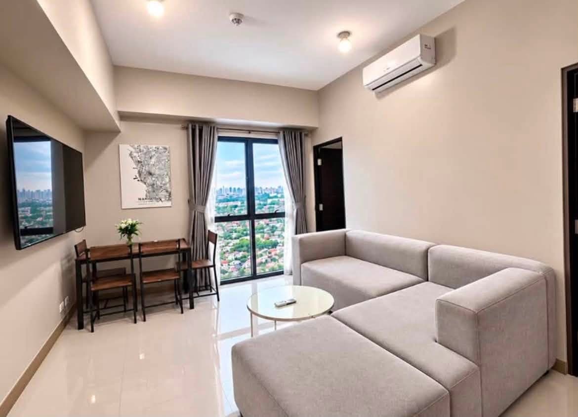 FOR RENT | ONE EASTWOOD AVENUE TOWER 1 - photo 1