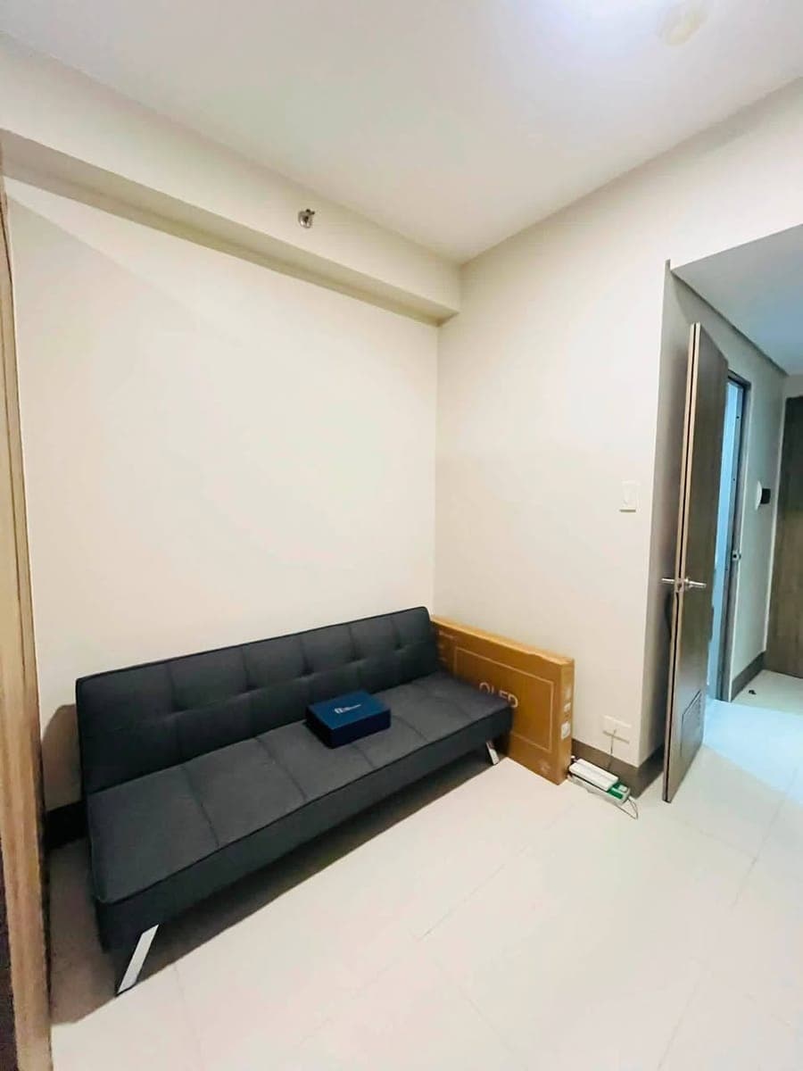 ₱25,000.00 Monthly Including Condo Dues!! - photo 4