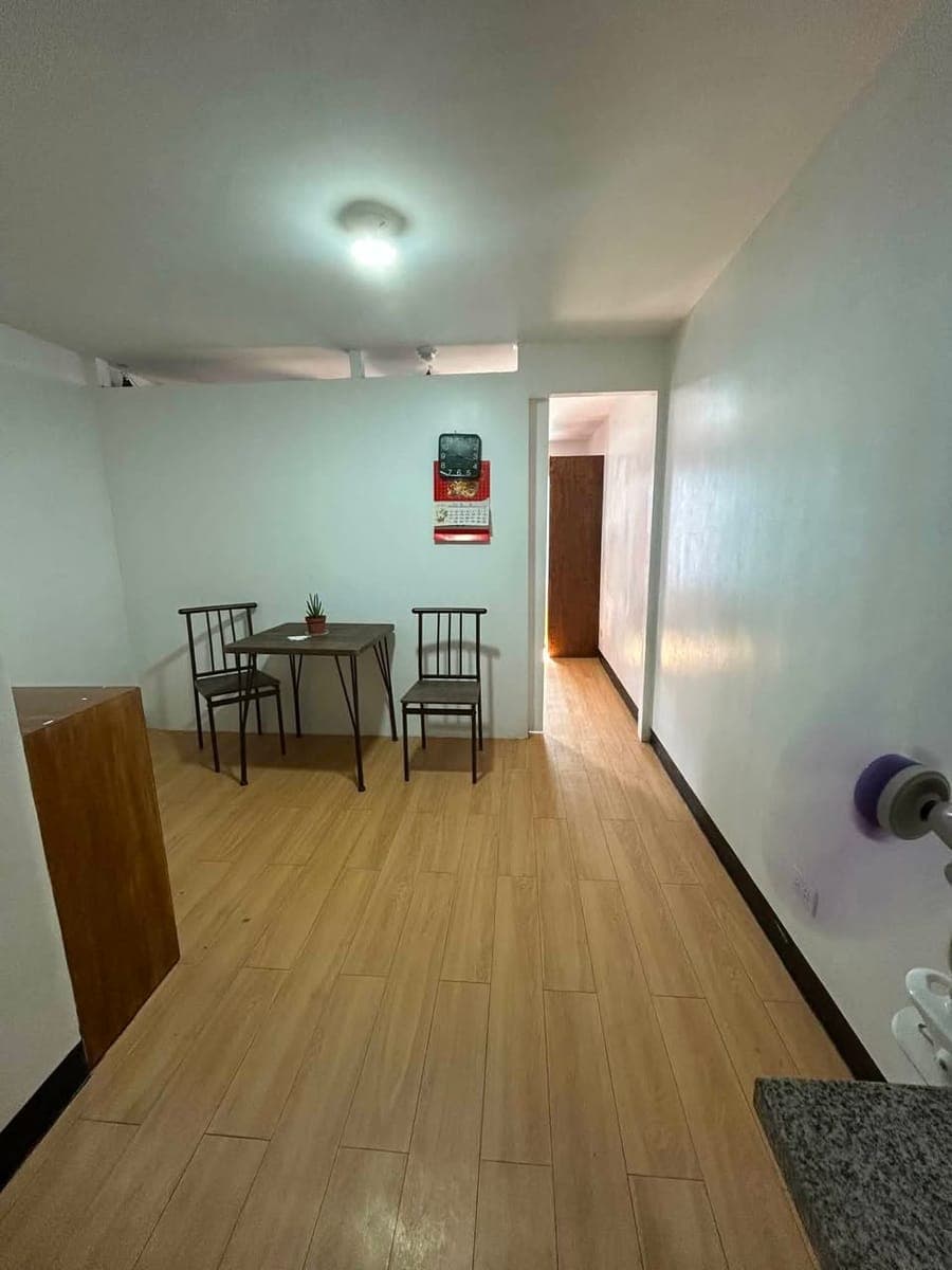 FOR RENT: 1BEDROOM in Urban Deca Homes Campville - photo 1