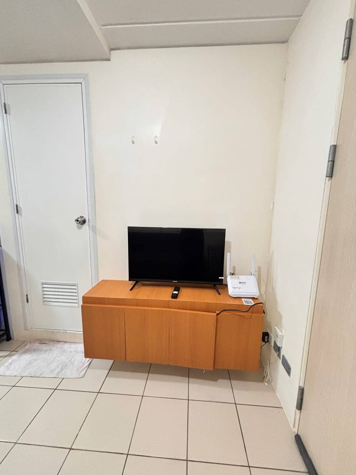 CONDO FOR RENT 💯 - photo 2