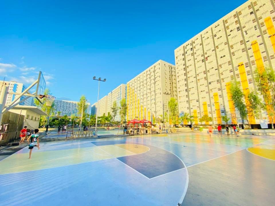 📣 Looking for 1 FEMALE TENANT - only P4,800 per month per pax (shared bedroom w/ 2 current tenants) - photo 5