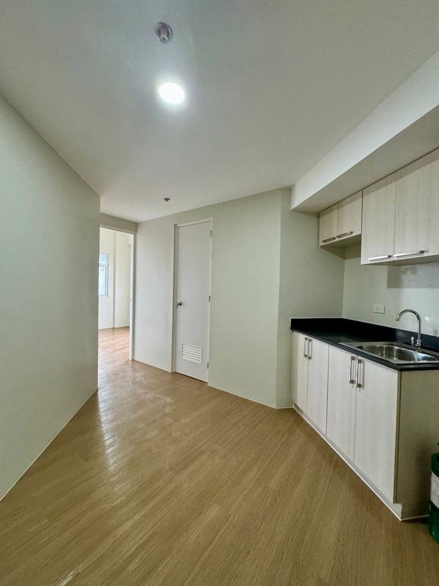 **❗️FOR LEASE | 📍1BR Corner Unit with Balcony at Vista Pointe Katipunan ** - photo 3