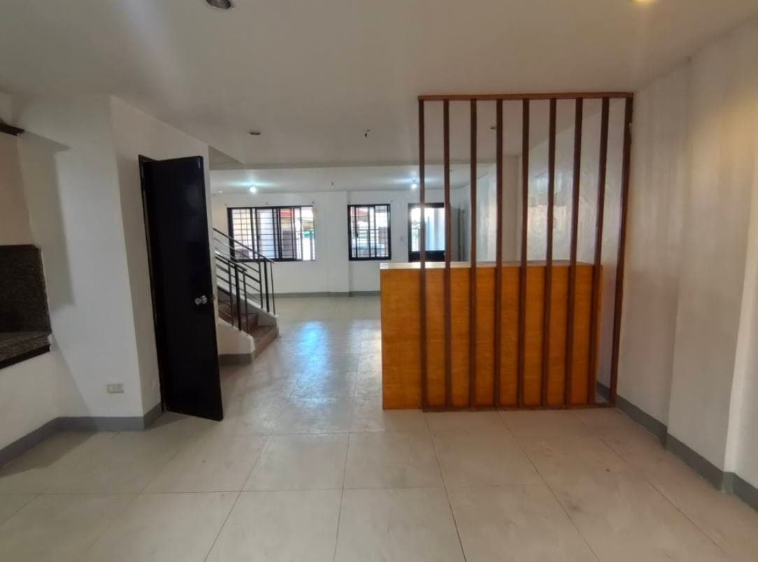 🏠 House for rent - photo 1