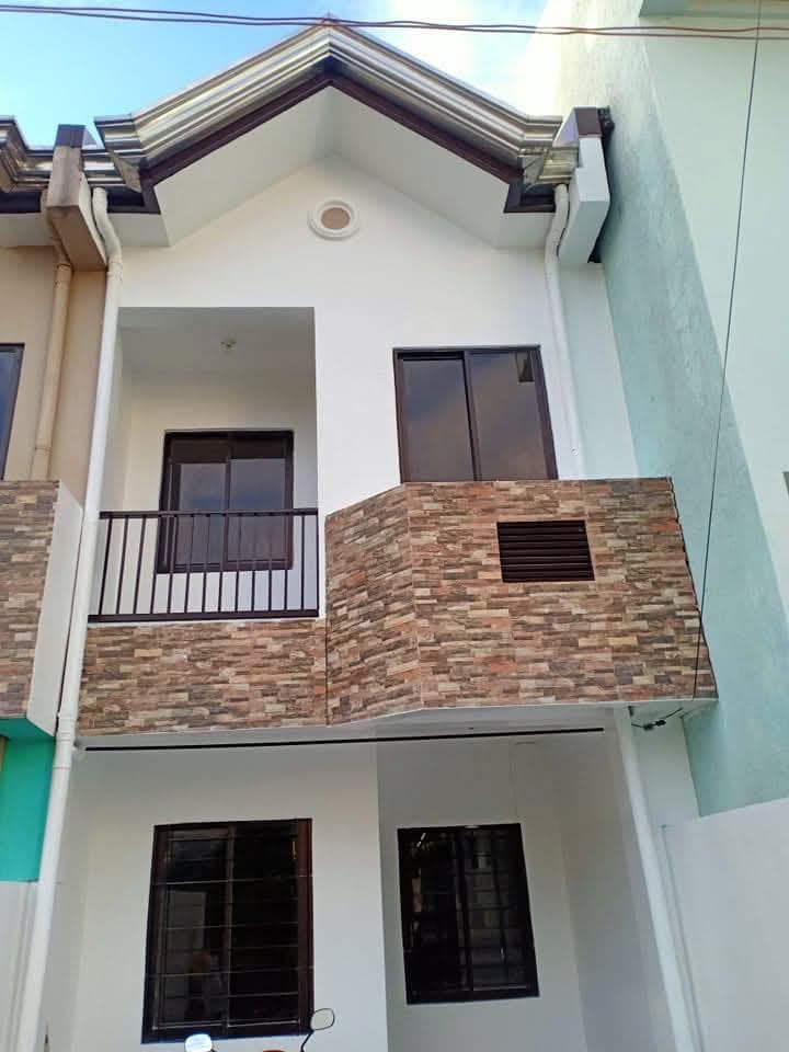 TOWNHOUSE FOR RENT🏘️🏠 - photo 1
