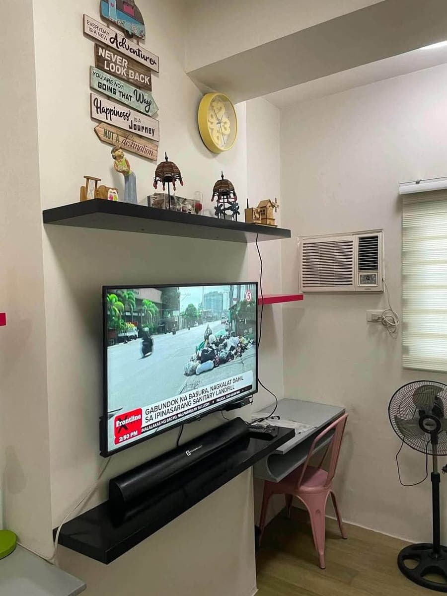 FOR RENT: ₱21,000/month. - Inclusive condo dues - photo 5