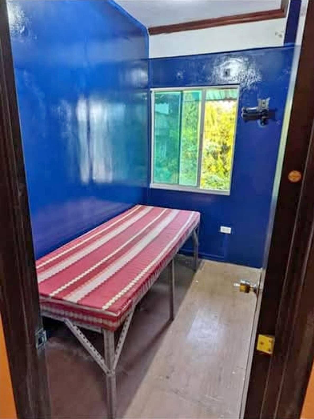 Lady Only, Room for rent (small room) in Jennys Avenue Maybunga, Pasig