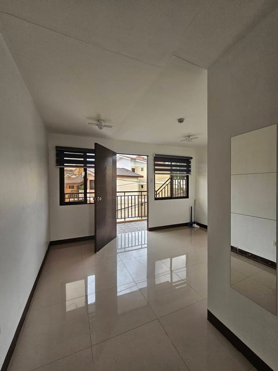 1 bedroom midrise condo unit for rent at St Veronica Villas in Putatan, Muntinlupa - photo 4