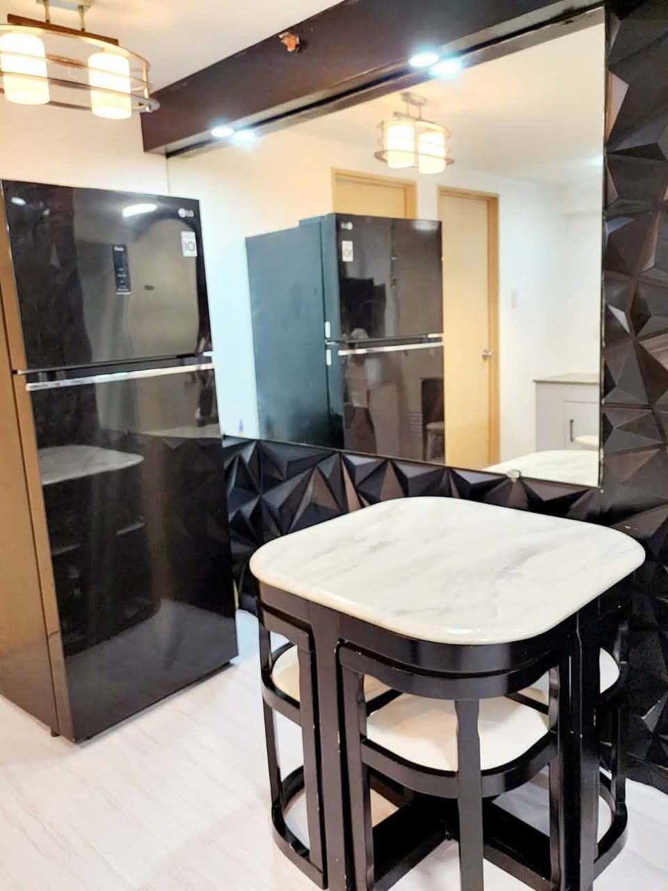 Fully furnished (2BR) - photo 1