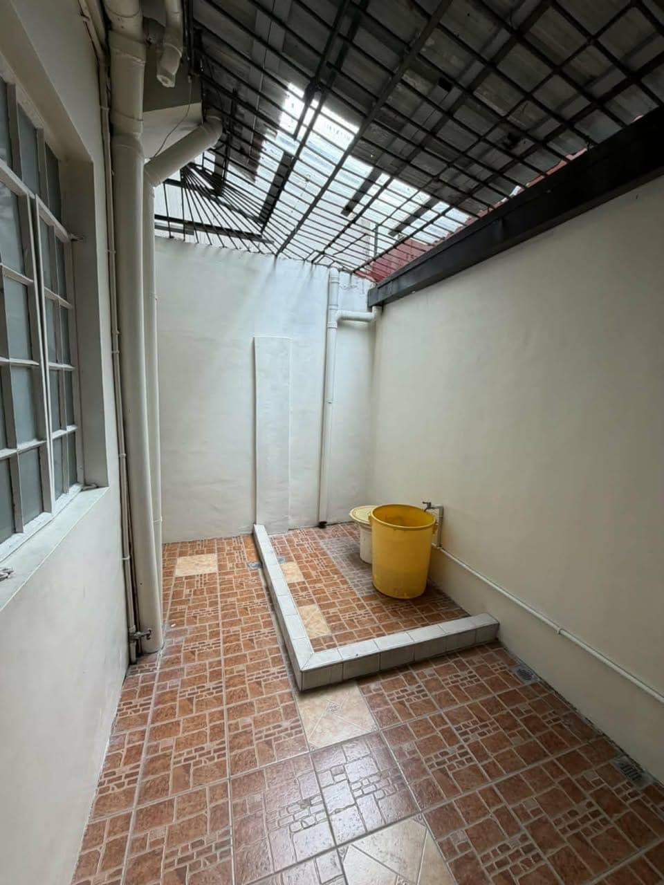 House for Rent (Semi Furnished) – Greenwoods Executive Village Phase 6 - photo 5