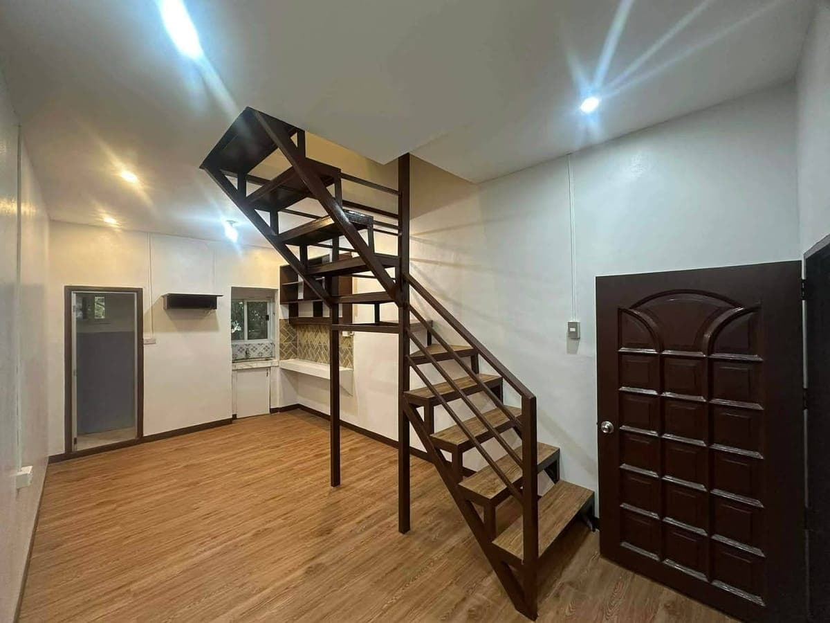 🏠 2 BEDROOM APARTMENT FOR RENT – Rizal Village, Alabang, Muntinlupa - photo 1