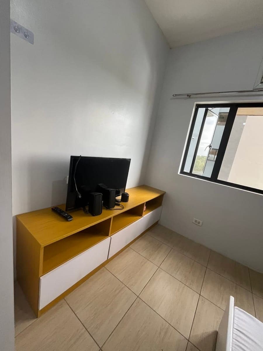 Unit available for Rent. - photo 5