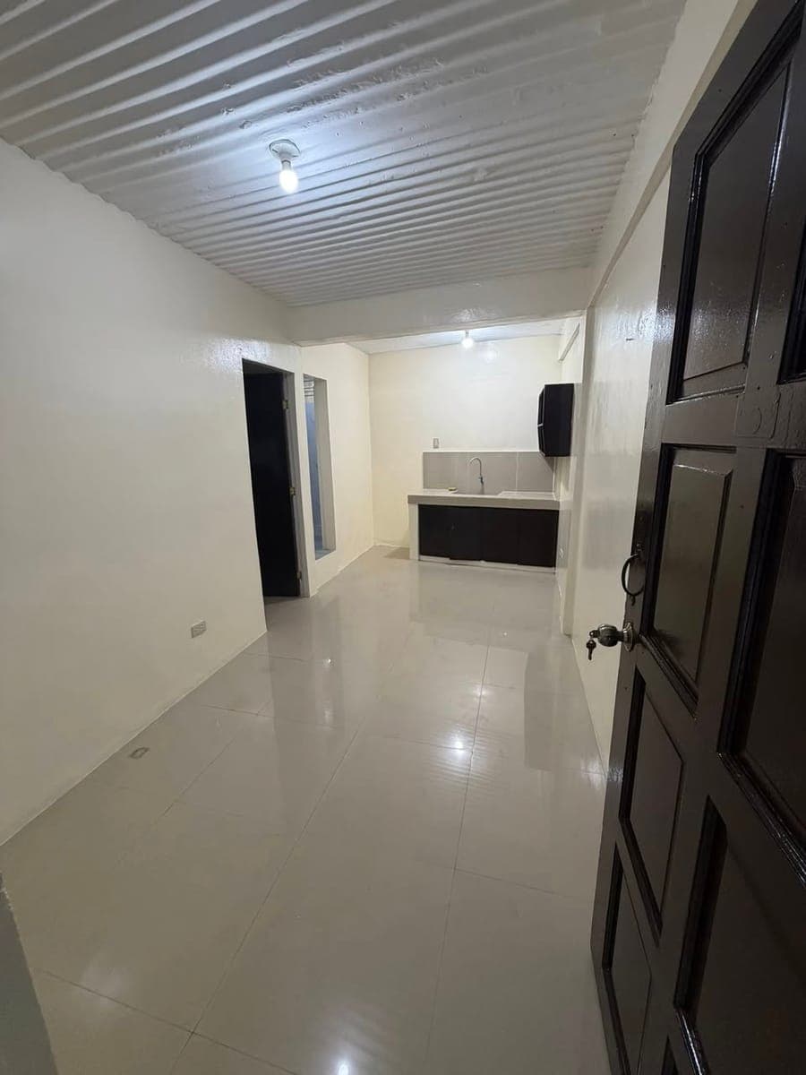 APARTMENT FOR RENT - photo 1