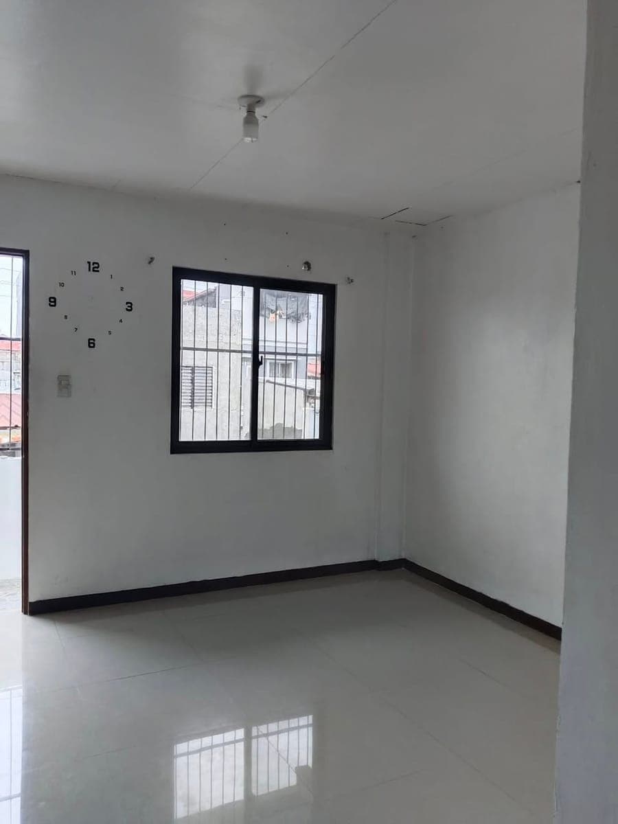 🏠Apartment 3rdfloor for Rent Studio type. - photo 4
