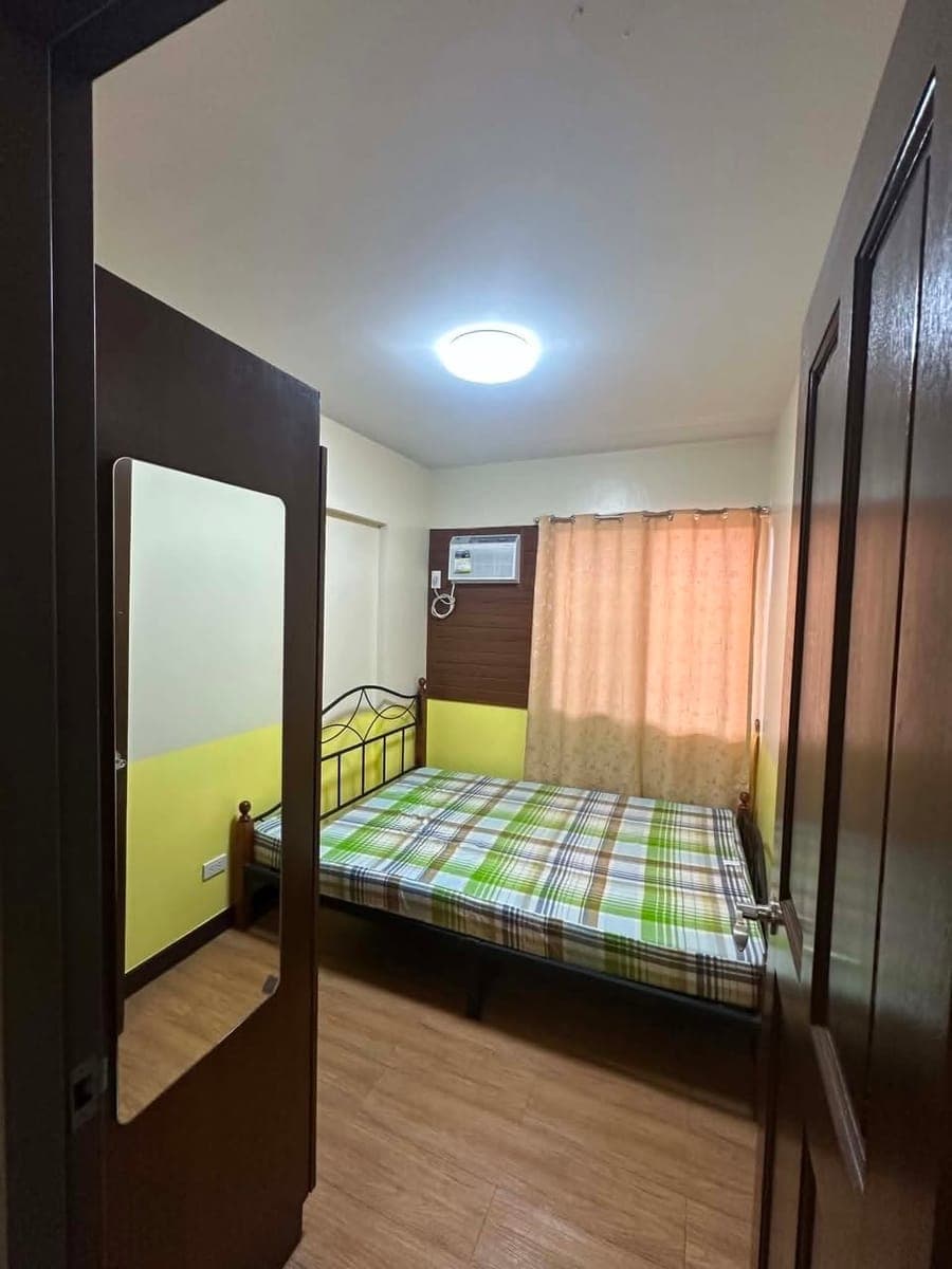 🏡 FOR RENT – 2 Bedroom Condo Unit Near Alabang 🏡 - photo 3