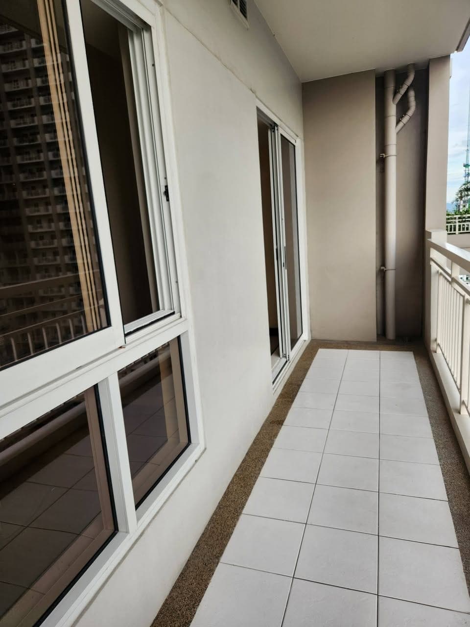 For Rent: 2BR Condominium at Lumiere Reisdences - photo 2
