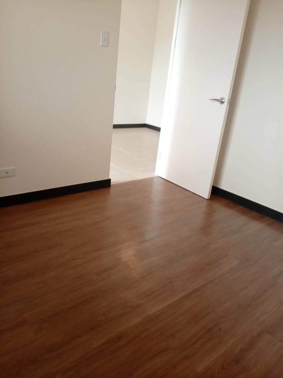 2BR FOR RENT WITH PARKING NEAR SM MARIKINA & AYALA MALLS FELIZ - photo 4