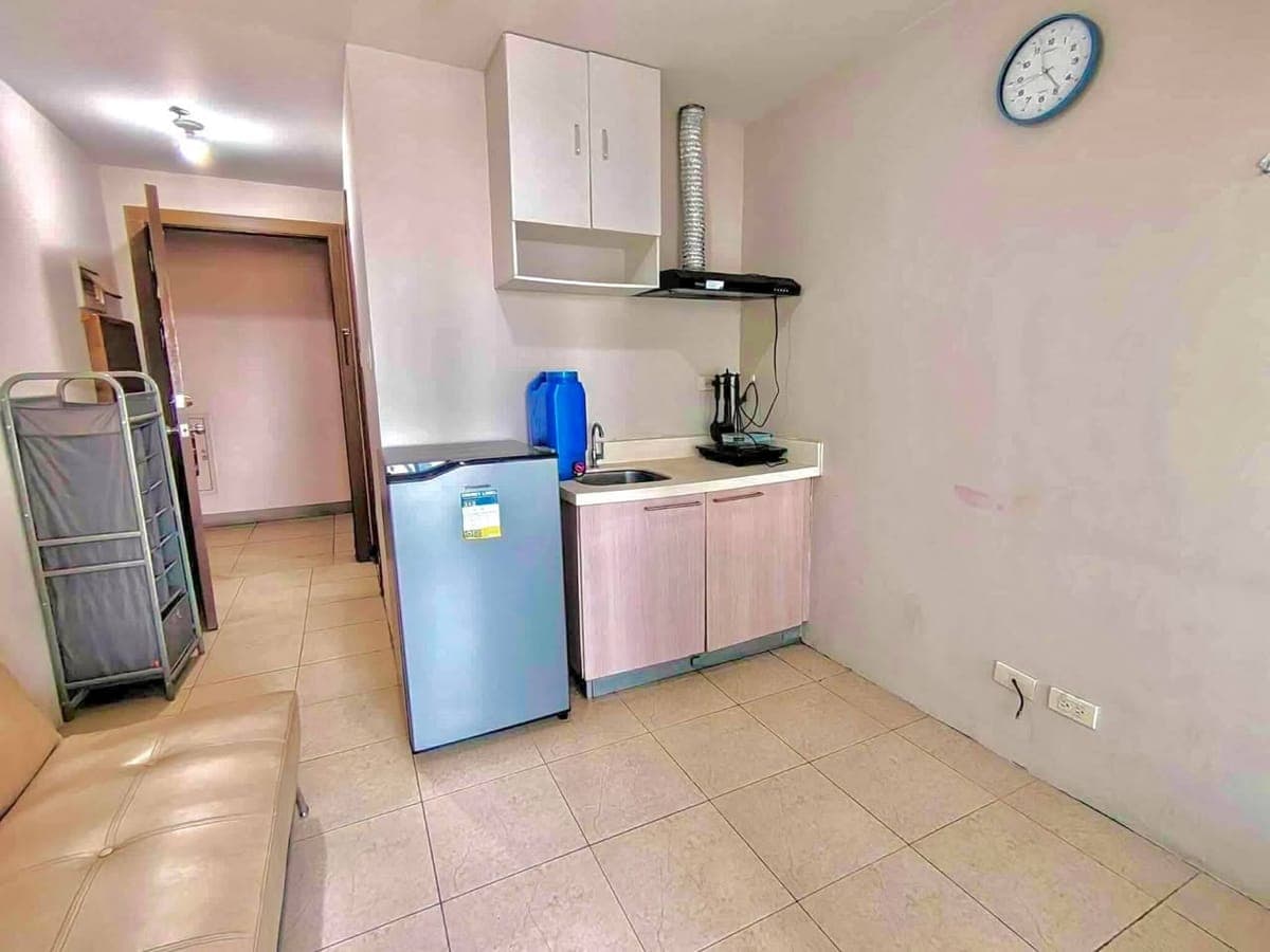 FOR RENT 1BR UNIT 16k ONLY - photo 3