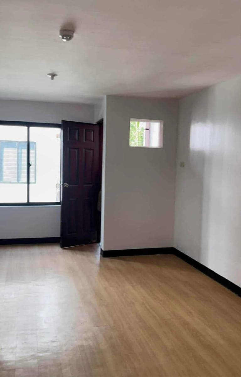 Unit for rent in Urban Deca Homes, Campville. - photo 4