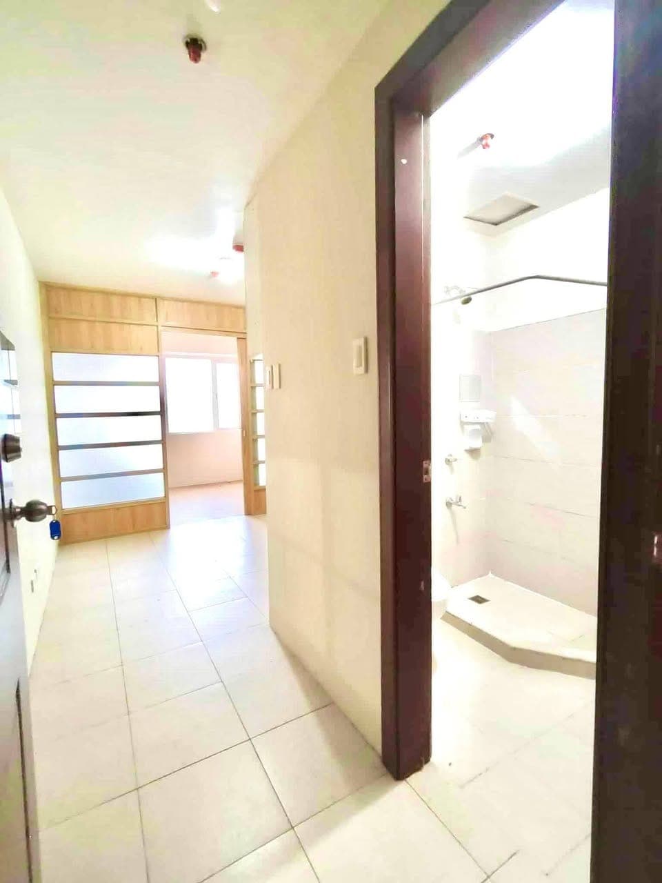 FOR RENT 1BR BARE UNIT 14K ONLY - photo 3
