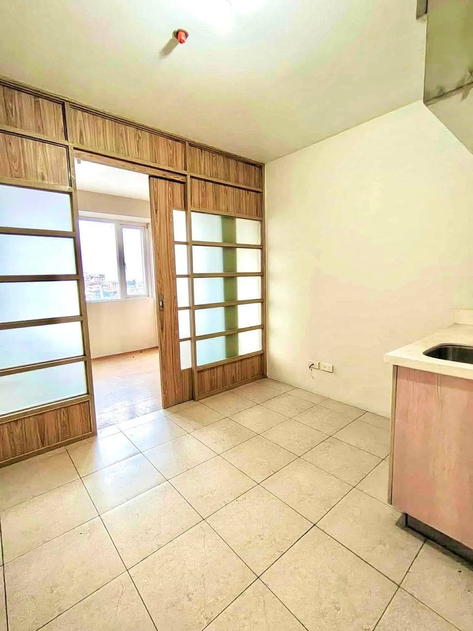 FOR RENT 1BR BARE UNIT 14K ONLY - photo 4