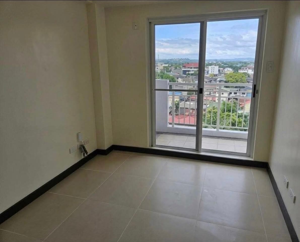 RISH 2BR BARE UNIT FOR RENT❗️ - photo 5