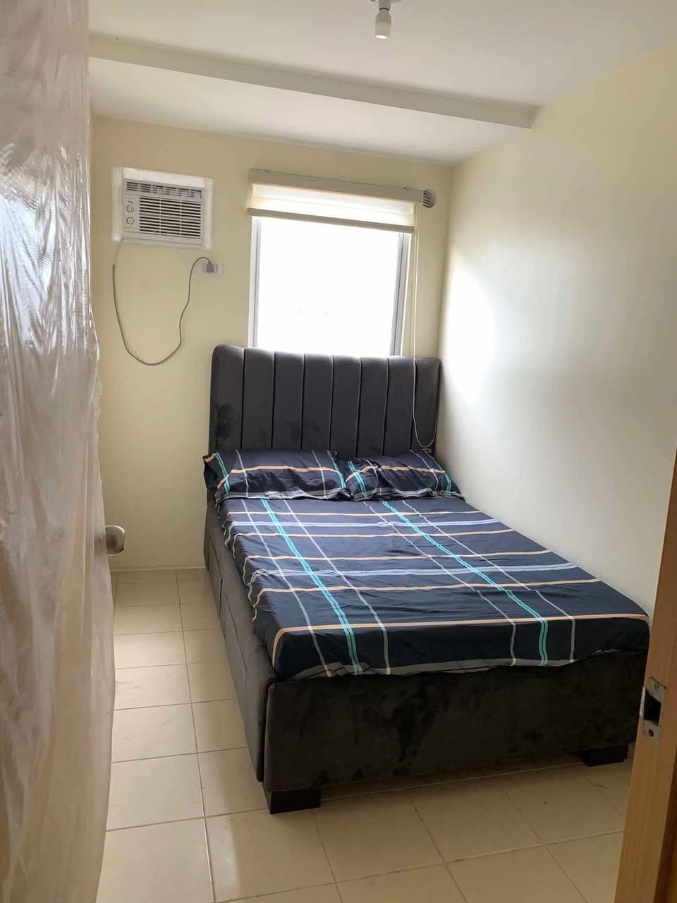 FOR RENT: BARE UNIT👌 ✨ - photo 3