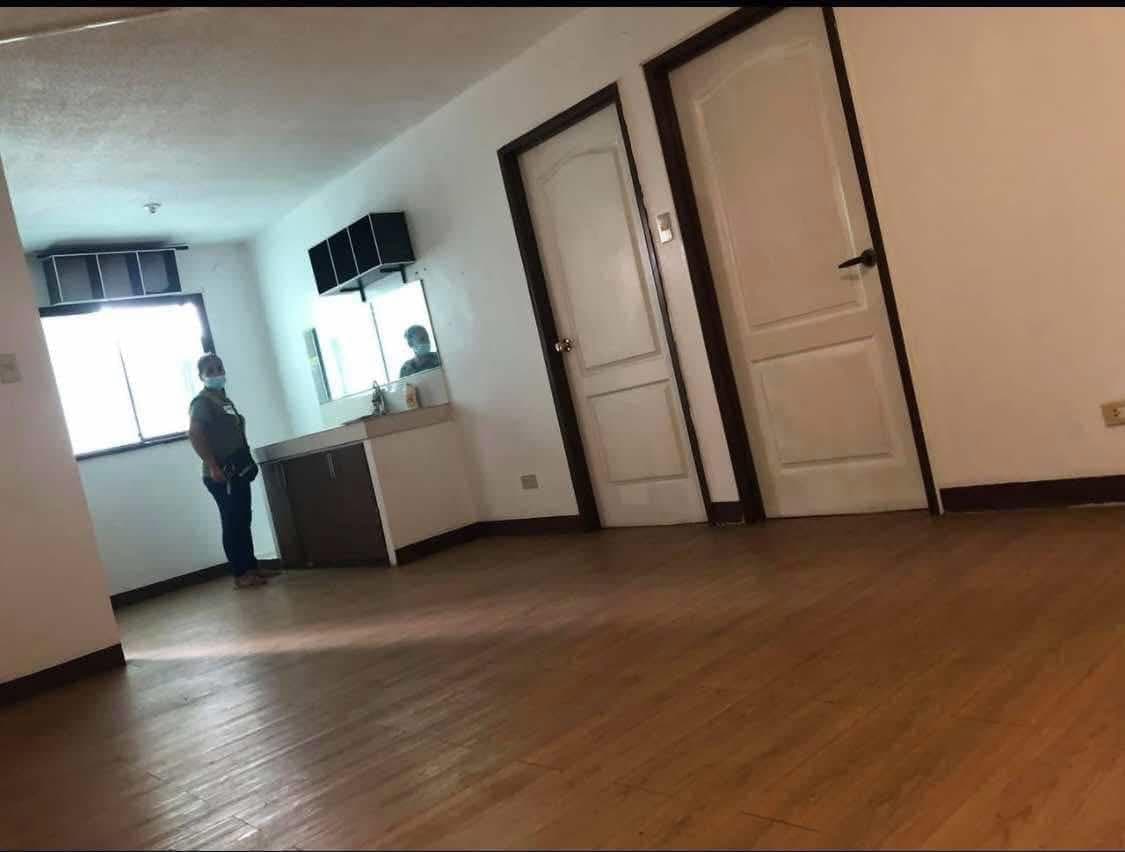• CONDO FOR RENT • - photo 4