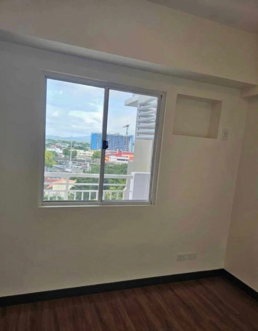 2 BEDROOM WITH PARKING FOR RENT‼️ - photo 4