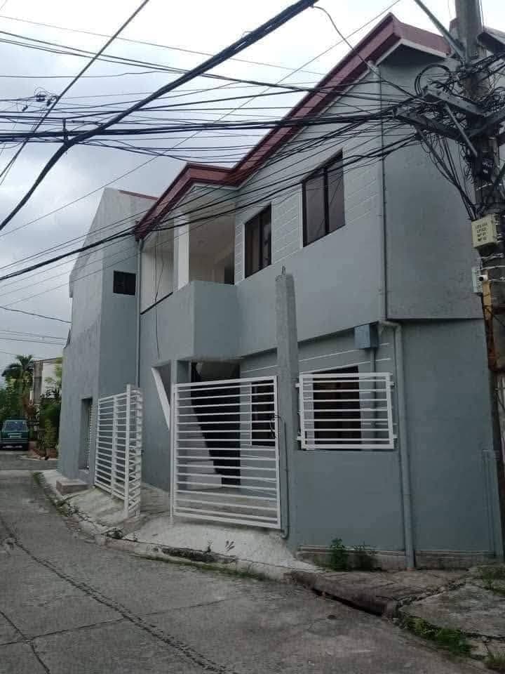 🏠  Las Pinas 1Bedroom with Sala, Kitchen and Balcony for Rent. - photo 2