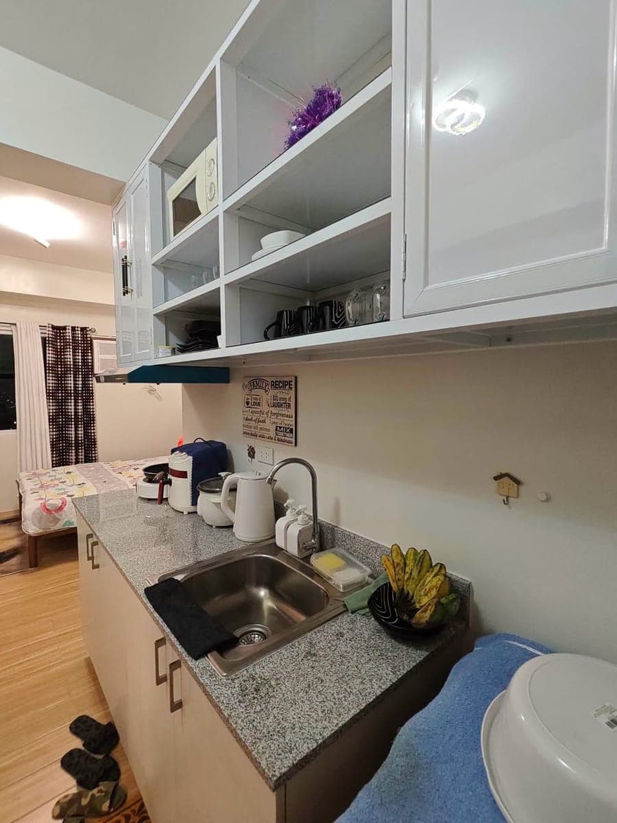 SOUTHWOODS FOR RENT: Condo Unit at Tulip Gardens, Southwoods Biñan 🌿 - photo 1