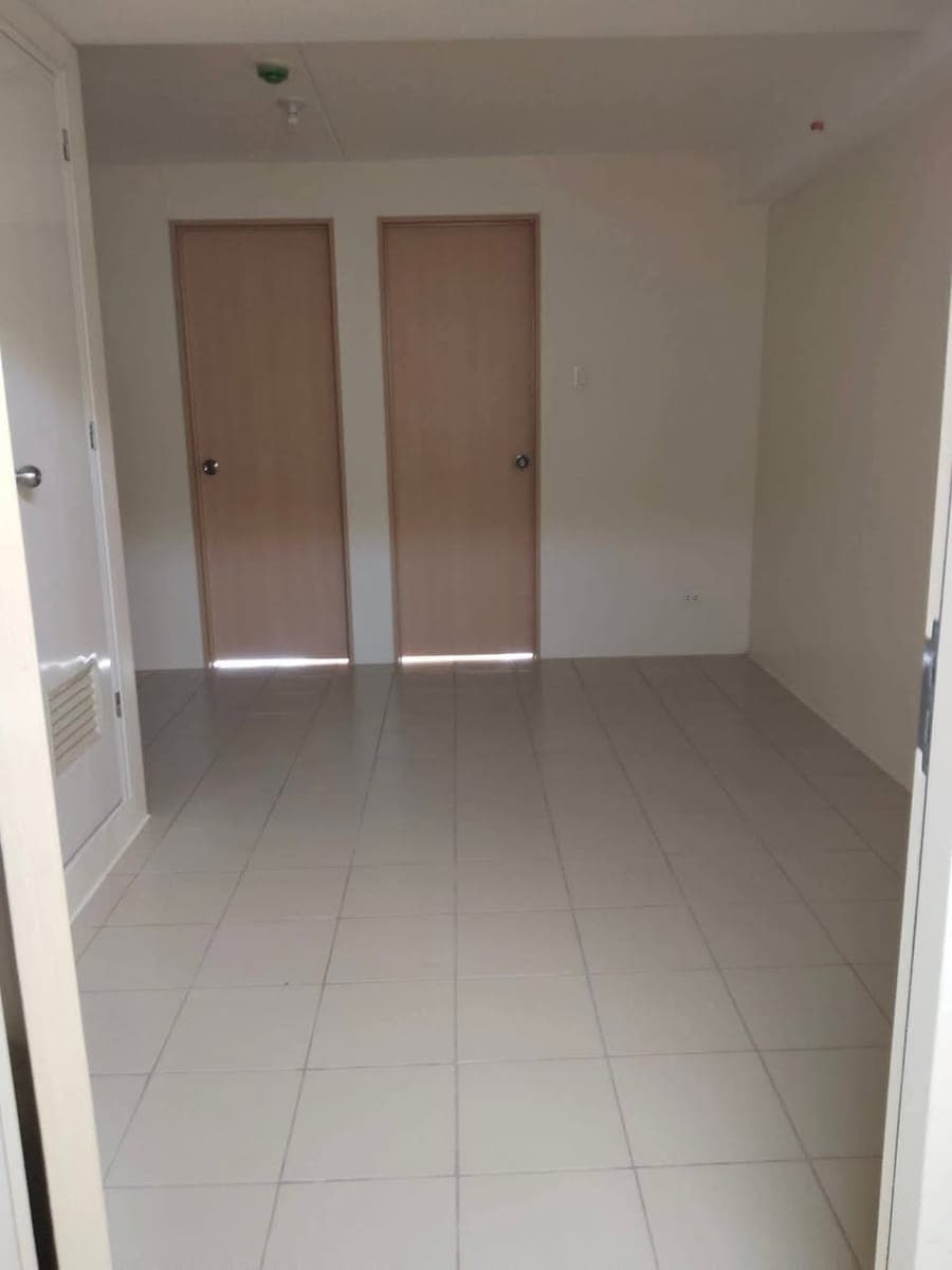 For Rent - photo 1
