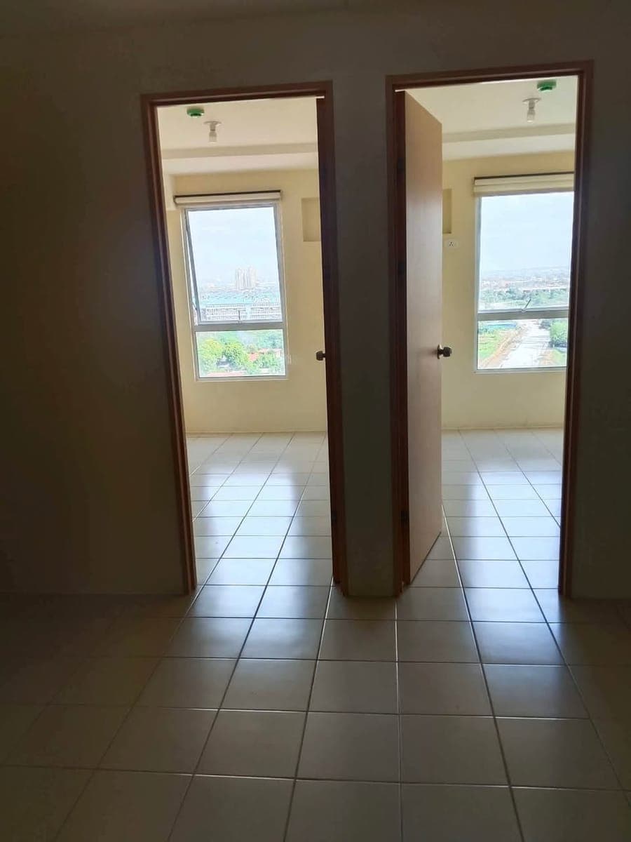 For Rent - photo 2