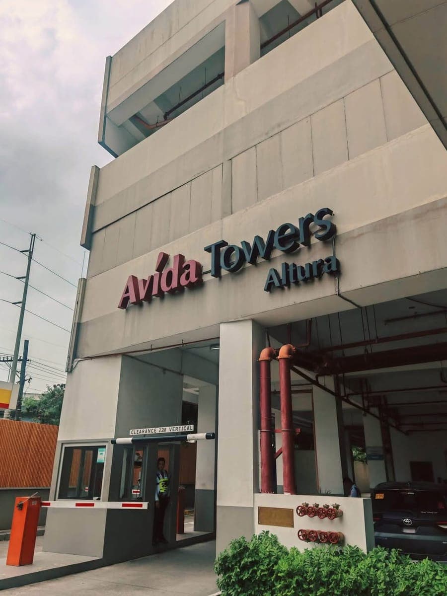 🏙 𝐀𝐕𝐈𝐃𝐀 𝐓𝐎𝐖𝐄𝐑𝐒 𝐀𝐋𝐓𝐔𝐑𝐀 - photo 1