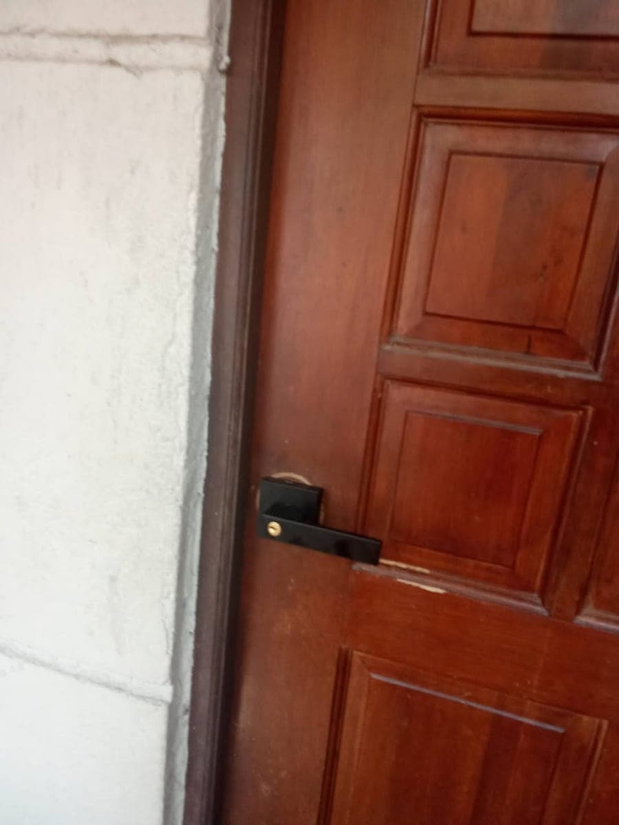 APT FOR RENT 4500 only - photo 2