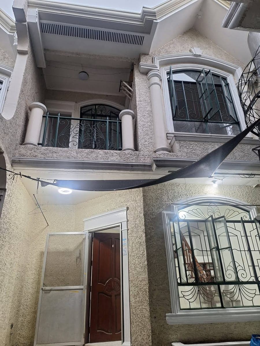 Apartment Unit For Rent - photo 2