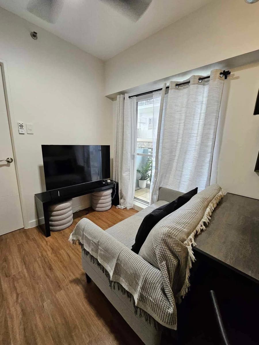 1BR RUSH FOR RENT‼️NEAR 📍AYALA MALLS FELIZ & SM MARIKINA - photo 2