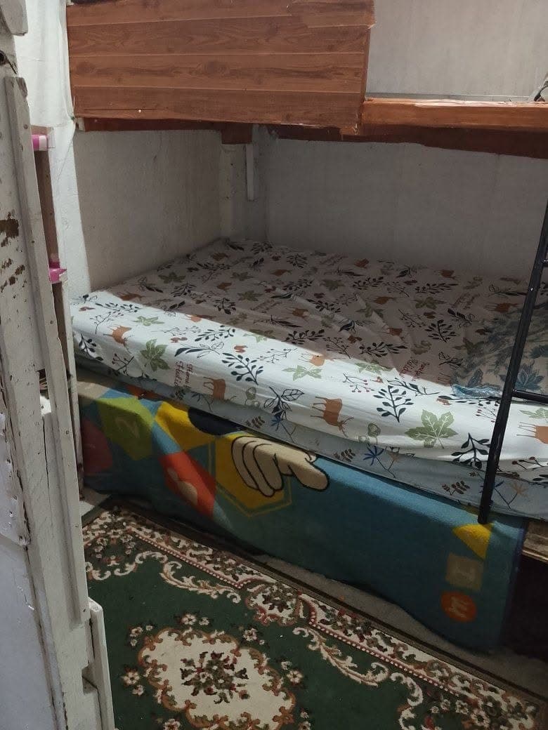 Room 4 rent 3k monthly1person,kung dalawa 4k kasama kuryente at tubig, location:Bernabe compound las... - photo 2