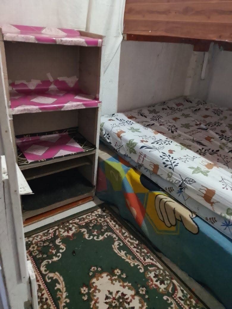 Room 4 rent 3k monthly1person,kung dalawa 4k kasama kuryente at tubig, location:Bernabe compound las... - photo 3