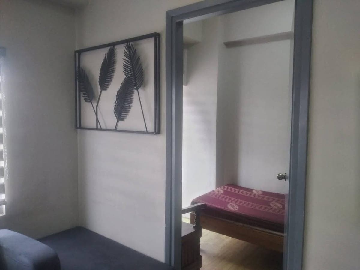 CONDO FOR RENT - photo 2