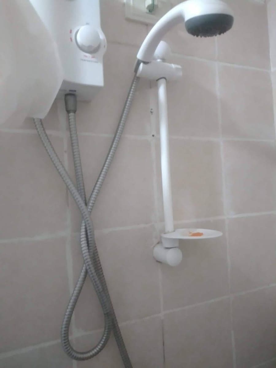 CONDO FOR RENT - photo 5