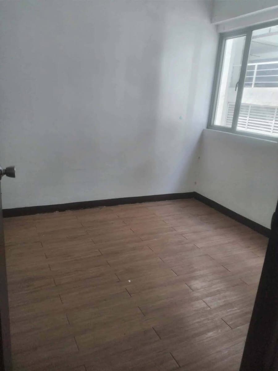 CONDO FOR RENT - photo 3
