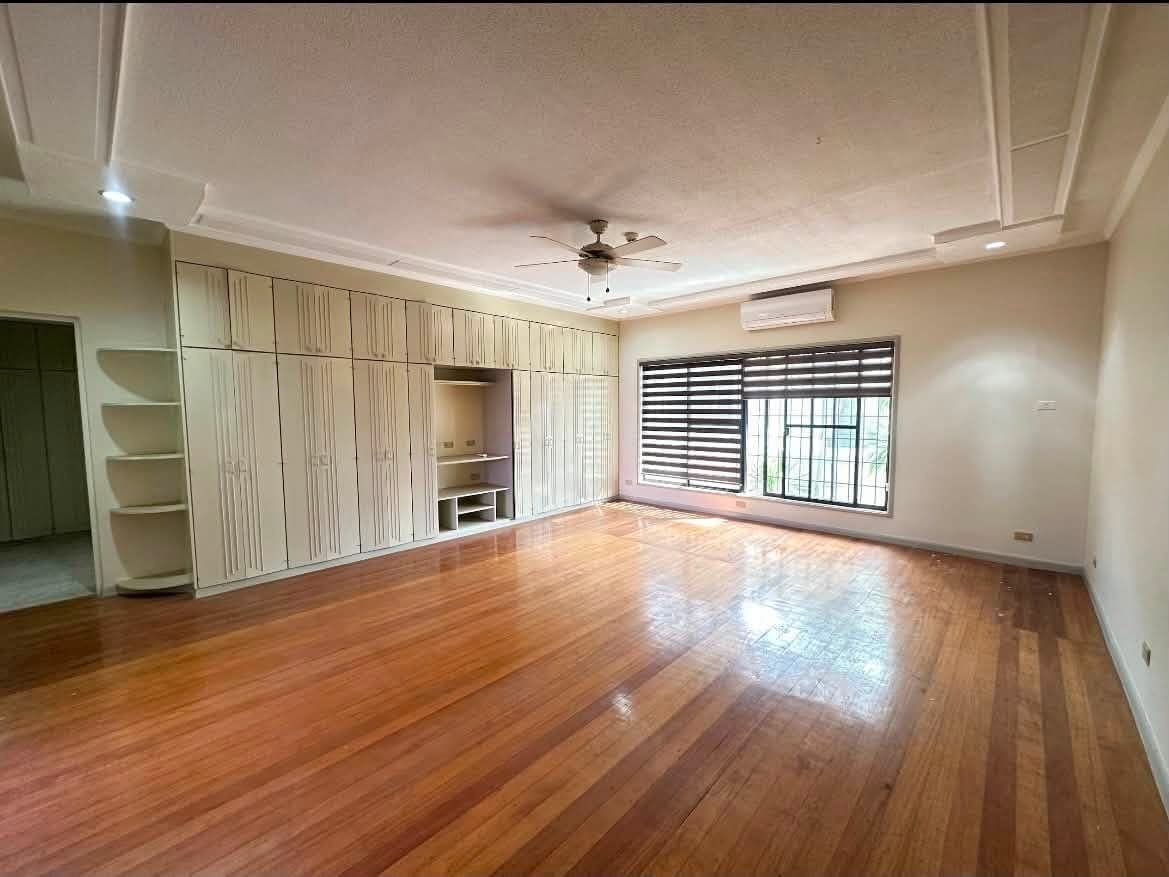 📣3br with den room House in Ayala Alabang for RENT❗️ - photo 3