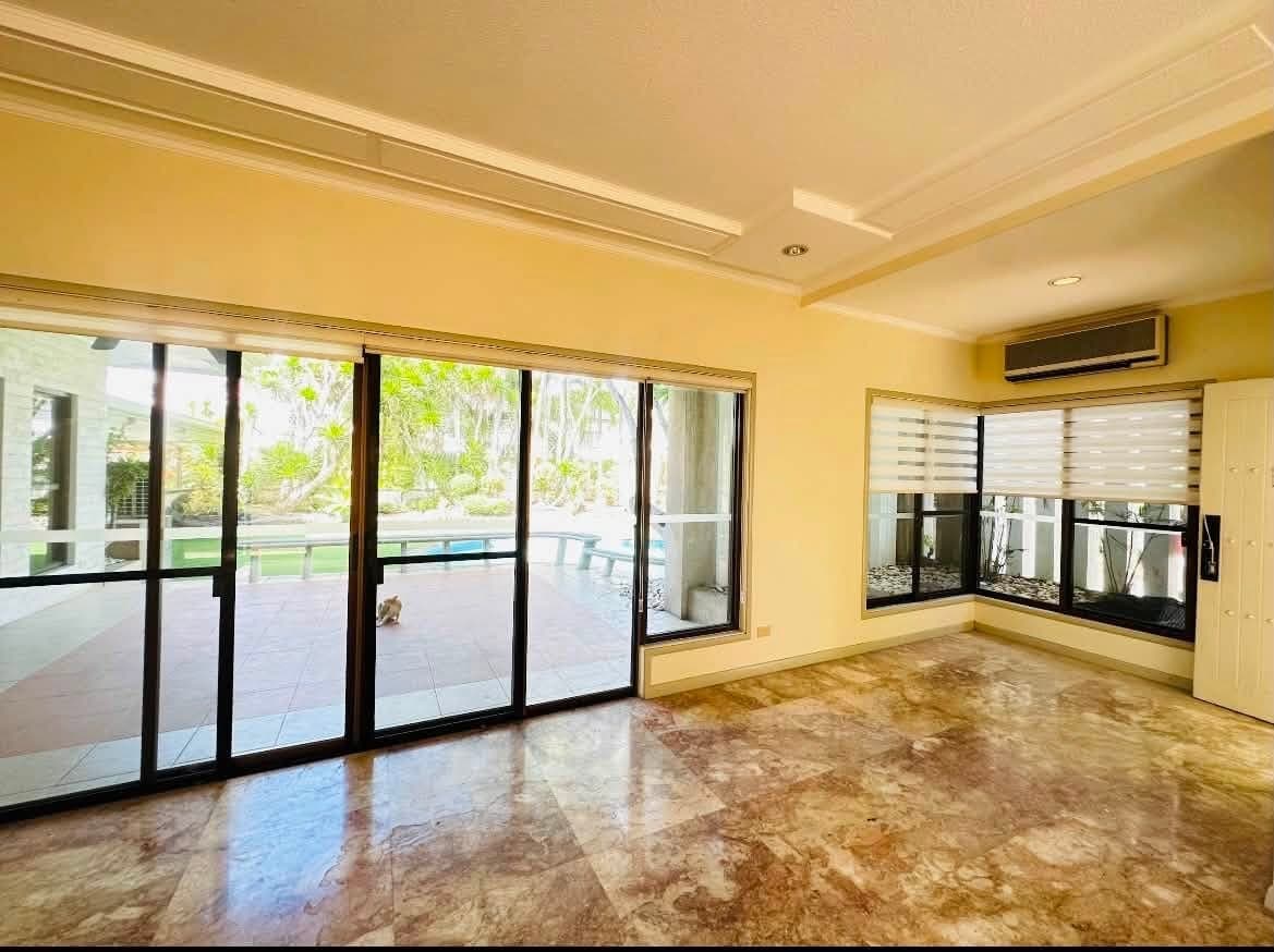 📣3br with den room House in Ayala Alabang for RENT❗️ - photo 4