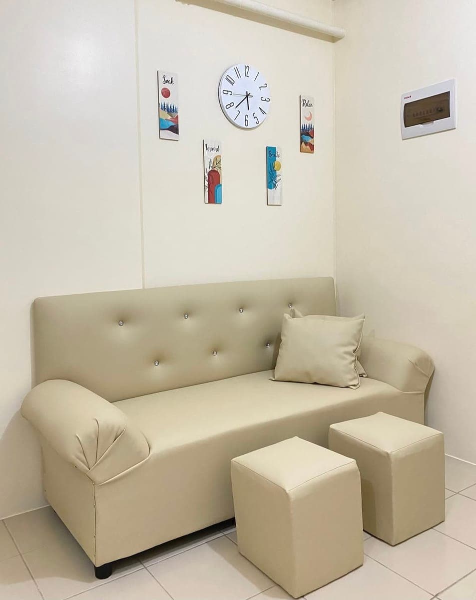 📣 Looking for 2 FEMALE TENANTS - only P4,800 per month per pax (shared bedroom w/ 1 current tenant) - photo 2