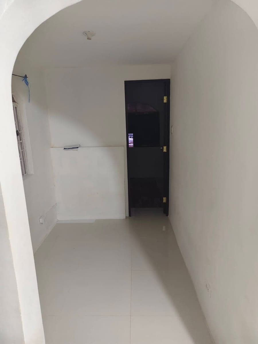 Apartment for rent with 1 room pwde na lagyan aircon salpak na lang at Arciaga comp. Bago mag should... - photo 4