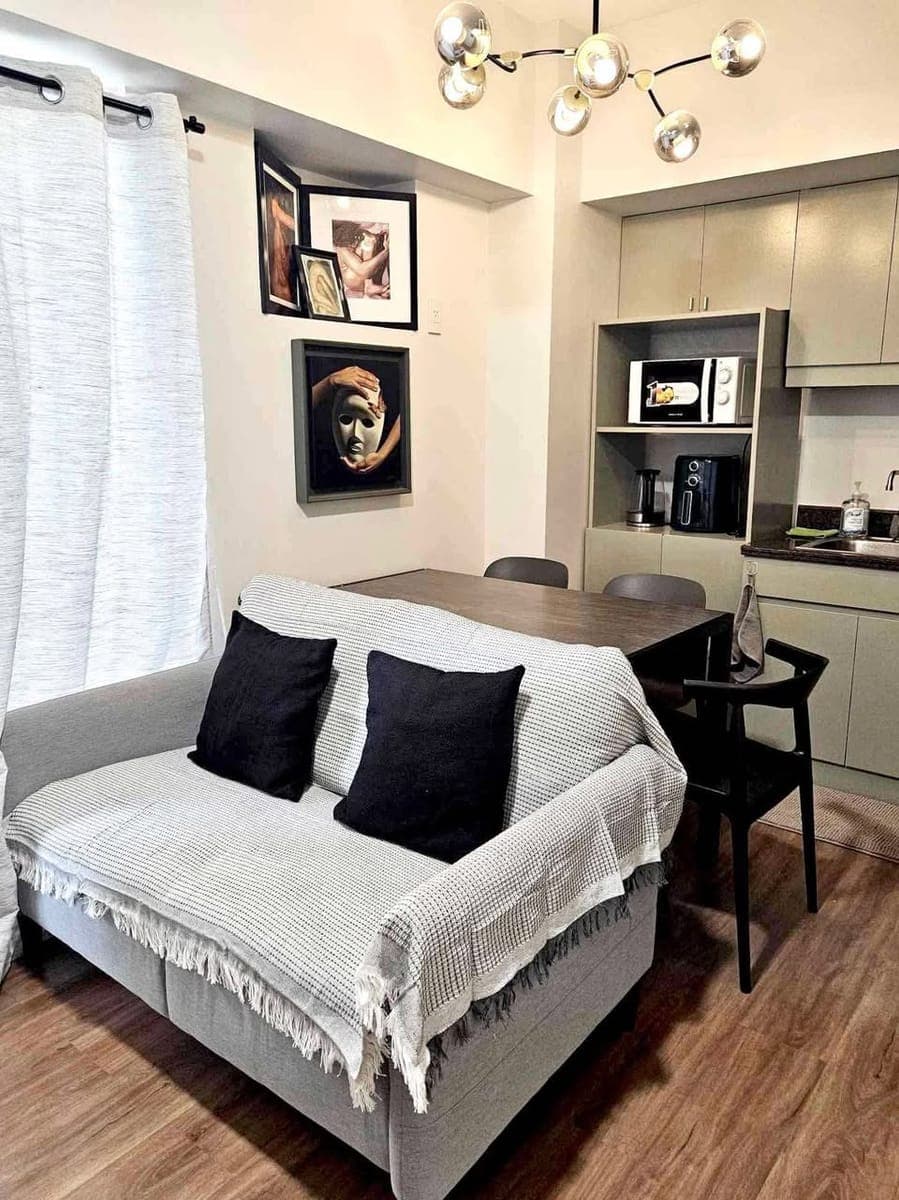 1BR RUSH FOR RENT‼️NEAR 📍AYALA MALLS FELIZ & SM MARIKINA - photo 1