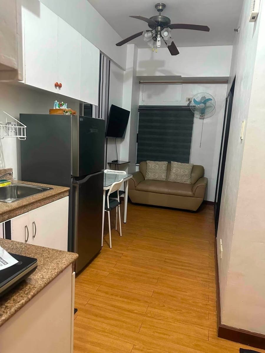 CONDO FOR RENT - photo 1